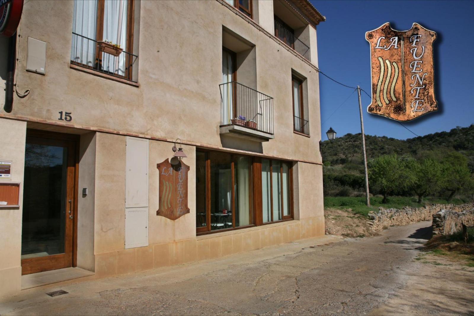 Hostal La Fuente Buera 외부 사진